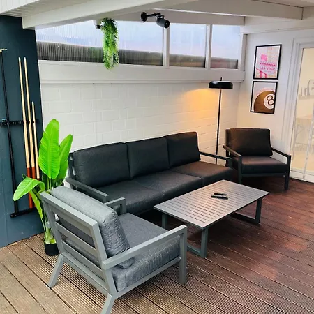 Overnight No5 - Bungalow, Billard, Dart, Kamin *