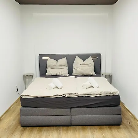 Overnight No5 - Bungalow, Billard, Dart, Kamin Feriehus
