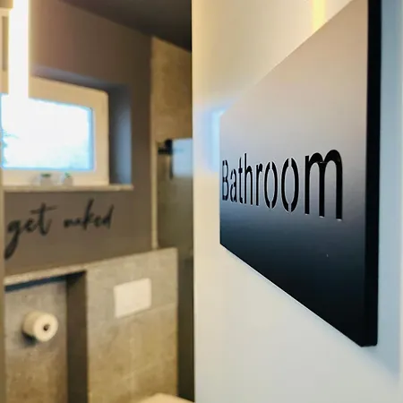 Overnight No5 - Bungalow, Billard, Dart, Kamin בית נופש *